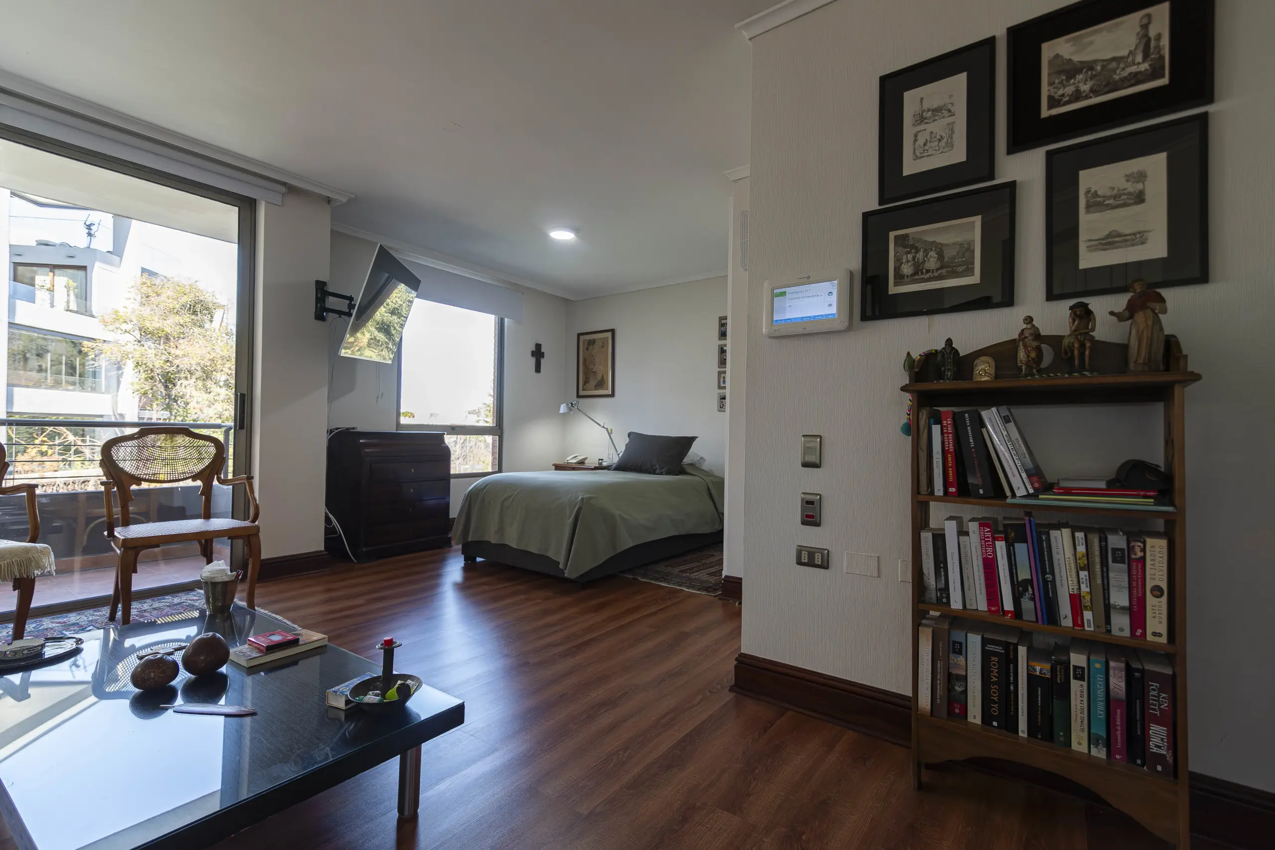 Senior Suites