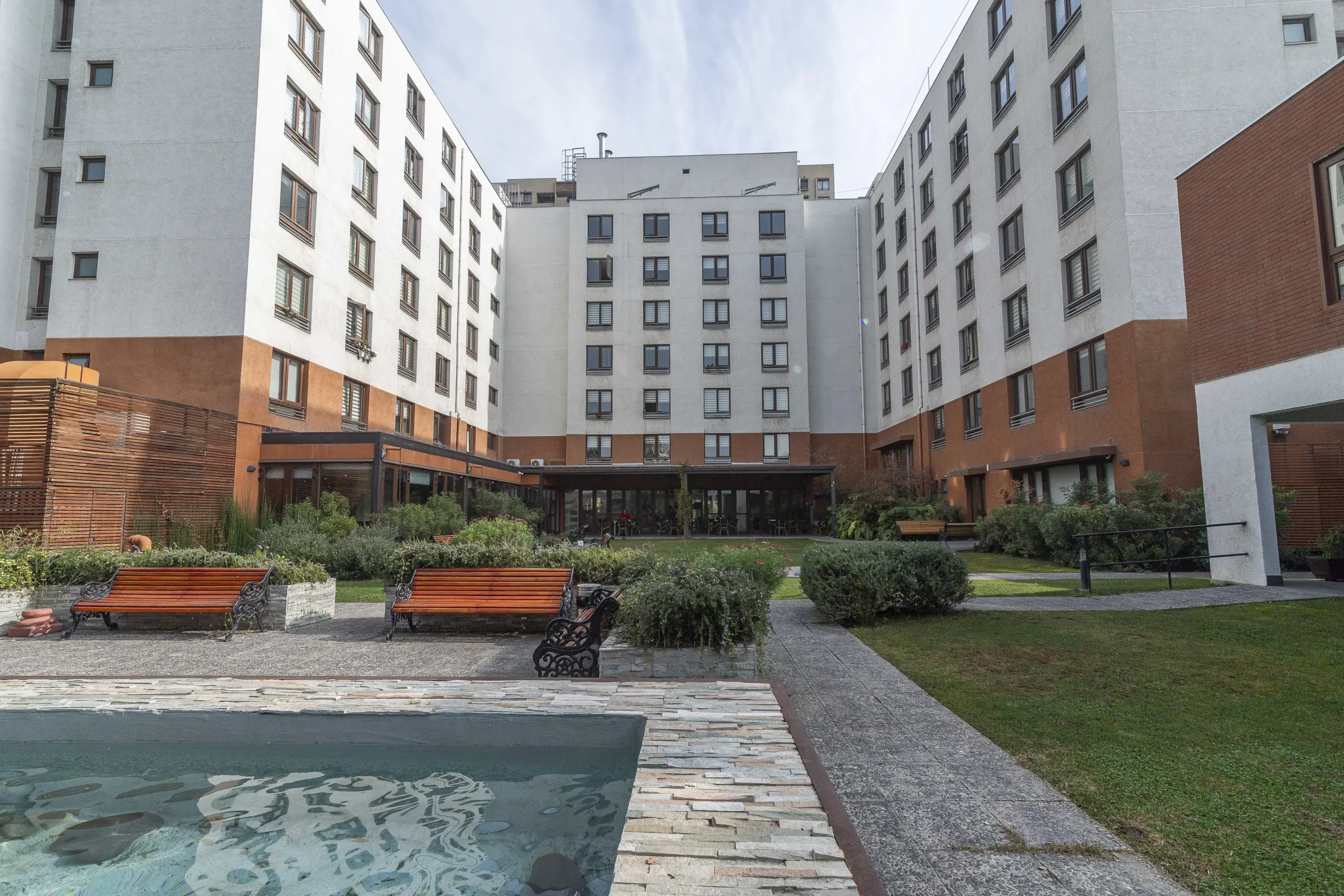 senior suites