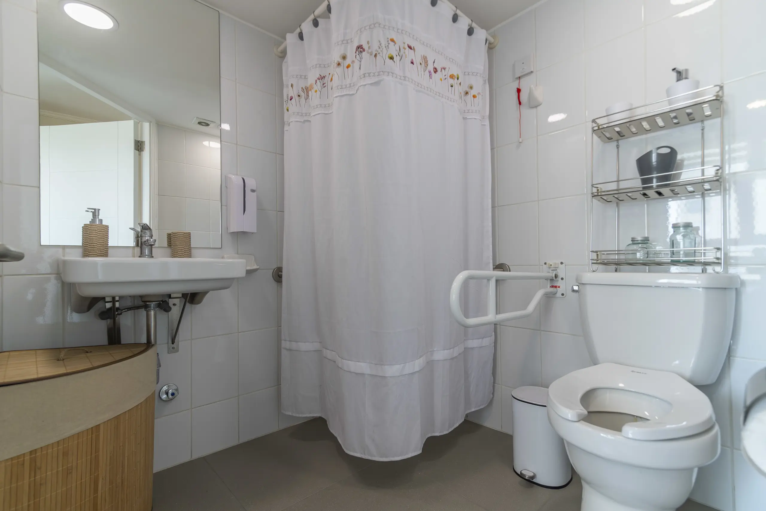 senior suites